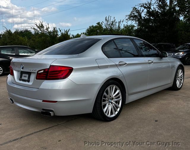 2011 BMW 5 Series 550i - 23085062 - 5