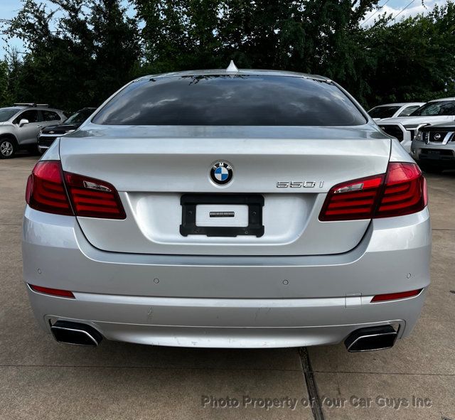2011 BMW 5 Series 550i - 23085062 - 7