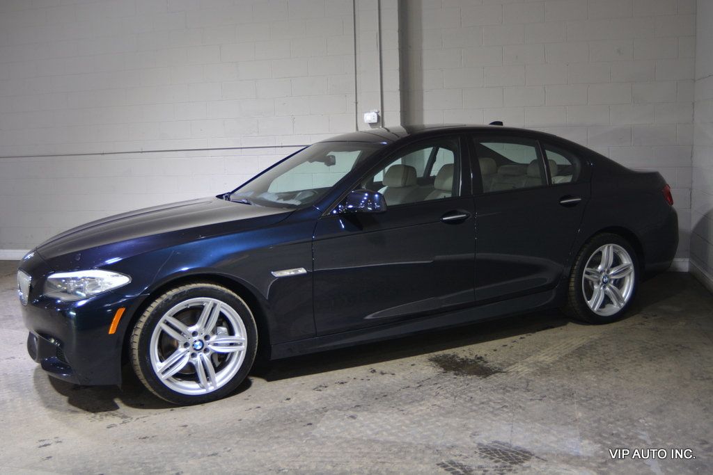 2011 BMW 5 Series 550i - 22866788 - 8