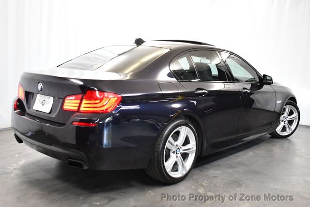 2011 BMW 5 Series 550i xDrive - 22436956 - 13