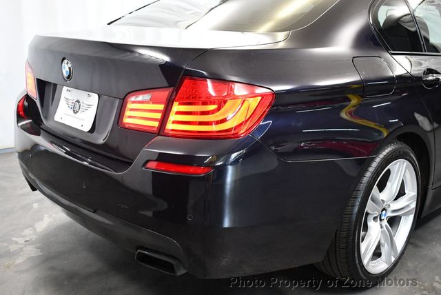 2011 BMW 5 Series 550i xDrive - 22436956 - 14