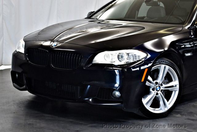 2011 BMW 5 Series 550i xDrive - 22436956 - 1