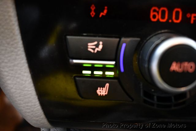 2011 BMW 5 Series 550i xDrive - 22436956 - 38