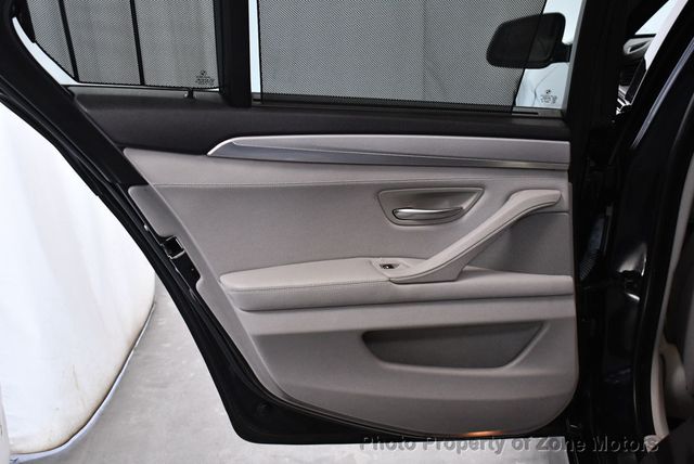 2011 BMW 5 Series 550i xDrive - 22436956 - 51