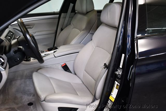 2011 BMW 5 Series 550i xDrive - 22436956 - 6