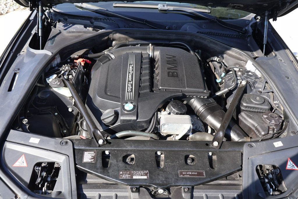 2011 BMW 5 Series CLEAN CARFAX, HID LTS, BACKUP CAM, NAVIGATION, BT!! - 22780876 - 48