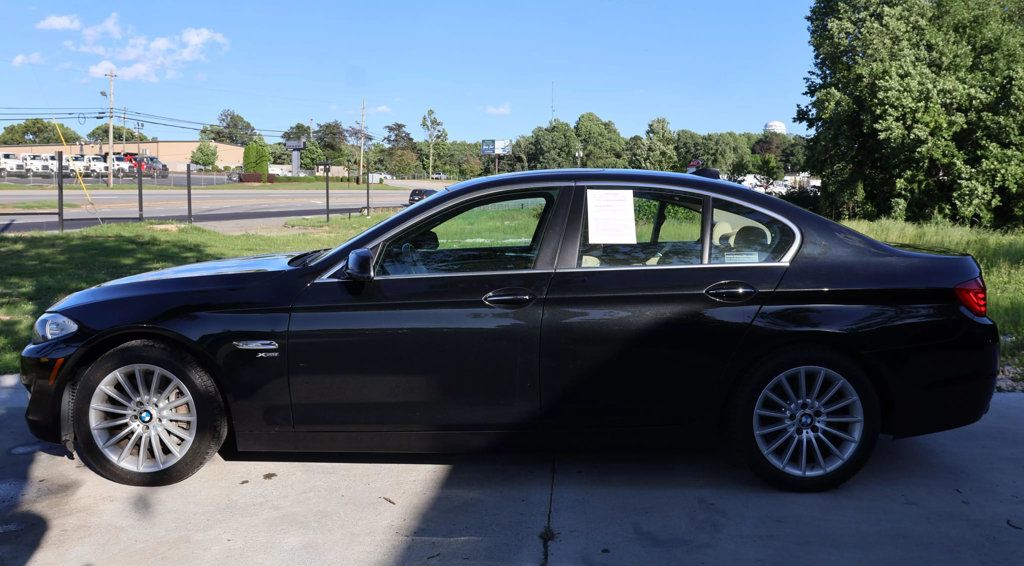 2011 BMW 5 Series CLEAN CARFAX, M SPORT PKG, HID LTS, BACKUP CAM, NAVIGATION, BT!! - 22780876 - 1