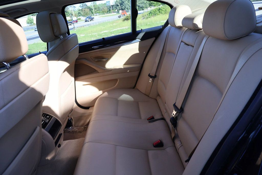 2011 BMW 5 Series CLEAN CARFAX, M SPORT PKG, HID LTS, BACKUP CAM, NAVIGATION, BT!! - 22780876 - 39