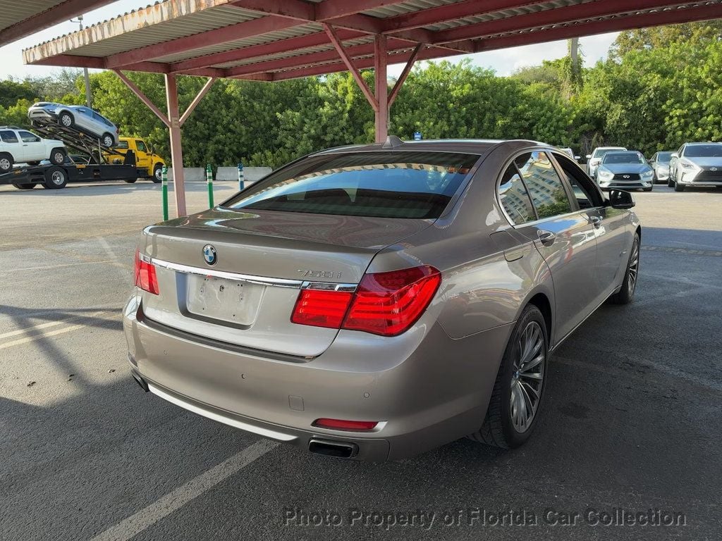 2011 BMW 7 Series 750i - 22957097 - 3
