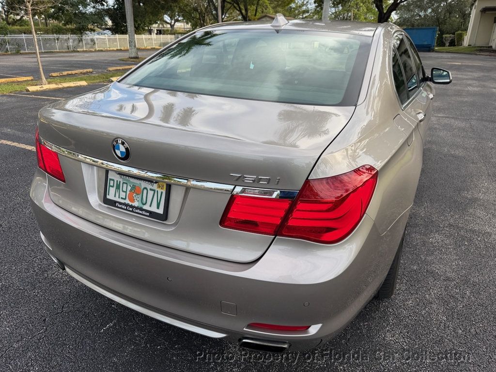2011 BMW 7 Series 750i Sedan Automatic - 22957097 - 17