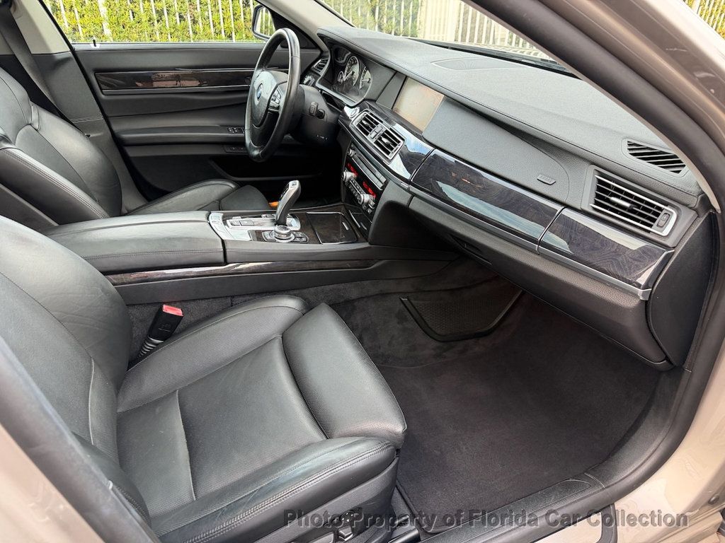 2011 BMW 7 Series 750i Sedan Twin Turbo V8 Automatic - 22957097 - 36