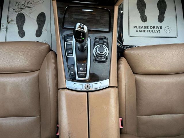 2011 BMW 7 Series 750i xDrive - 22968425 - 18