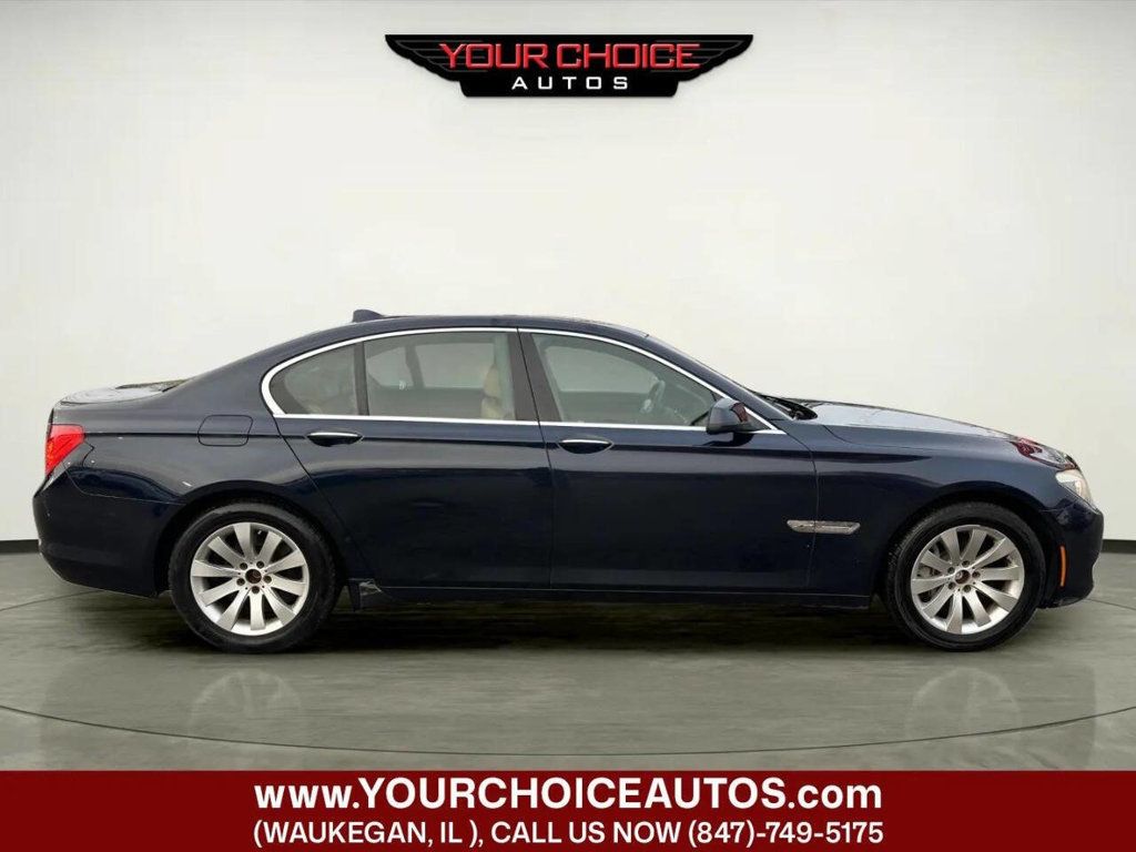 2011 BMW 7 Series 750i xDrive - 22968425 - 5