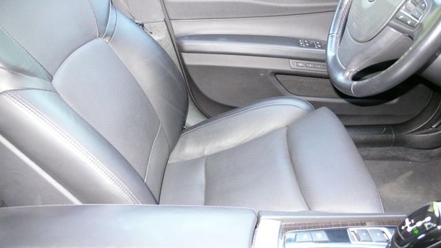 2011 BMW 7 Series 750Li xDrive - 19348062 - 36