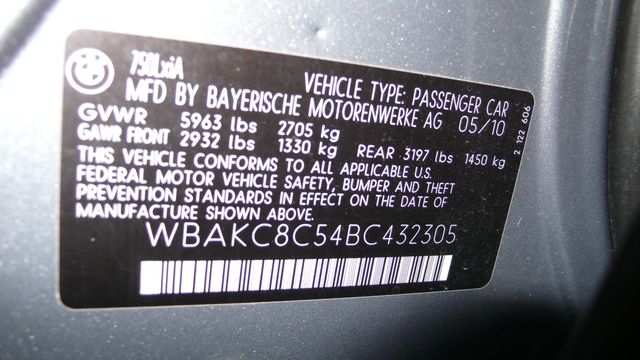 2011 BMW 7 Series 750Li xDrive - 19348062 - 85