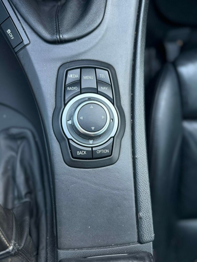 2011 BMW M3  - 22979403 - 17