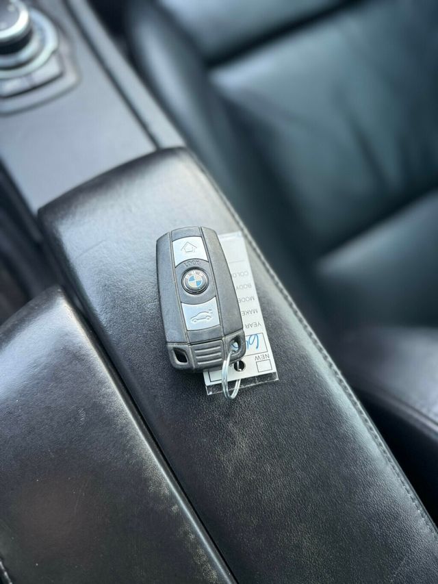 2011 BMW M3  - 22979403 - 22