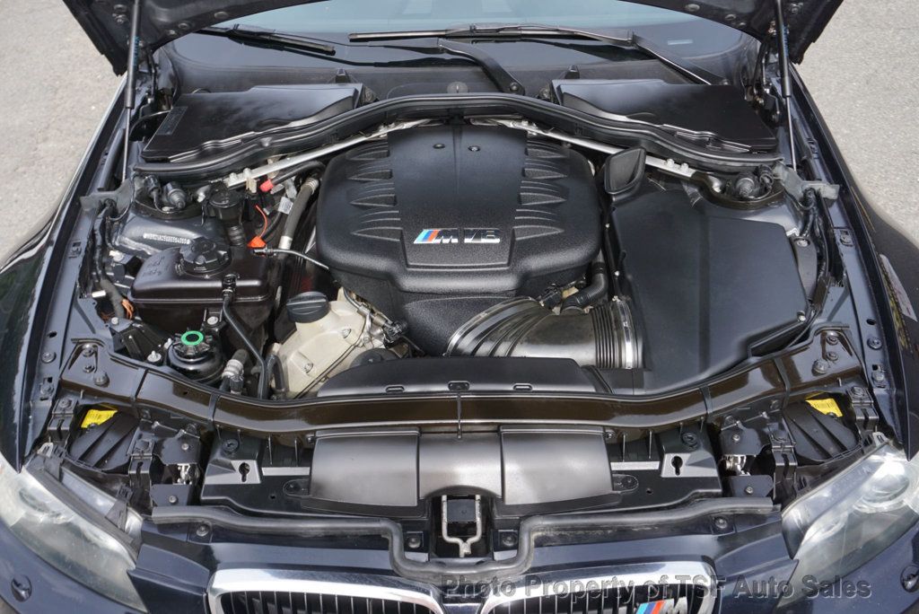 2011 BMW M3  - 22925452 - 29