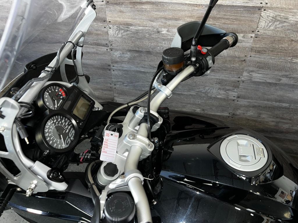 2011 BMW R 1200 GS One Owner! - 22832751 - 13