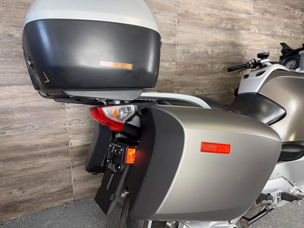 2011 BMW R 1200 RT One Owner! - 22990335 - 7