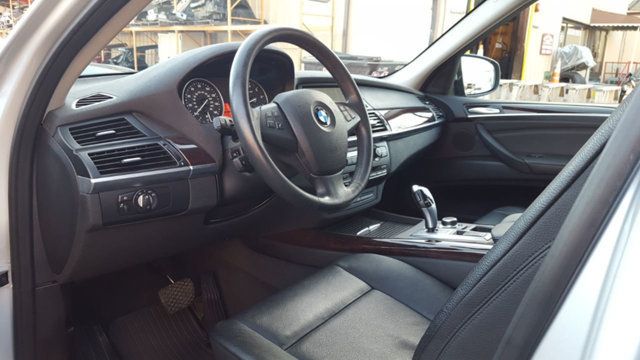 2011 BMW X5 35i - 18842394 - 11