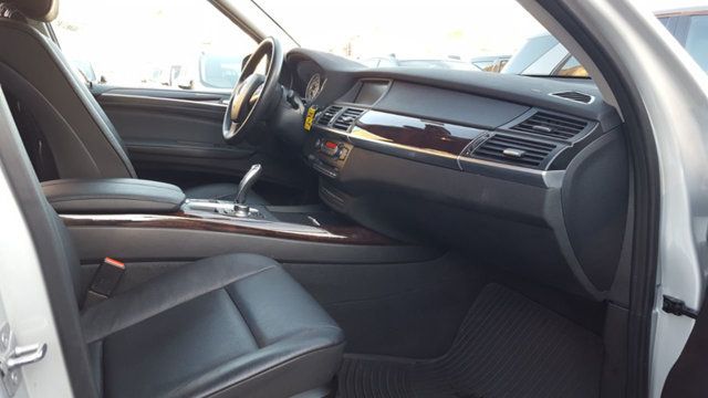 2011 BMW X5 35i - 18842394 - 8