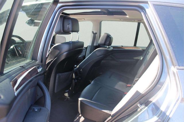 2011 BMW X5 35i - 23000015 - 4