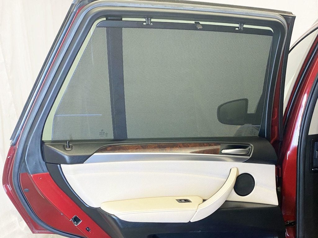 2011 BMW X5 35i - 22884032 - 50