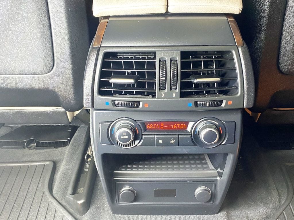 2011 BMW X5 35i - 22884032 - 53