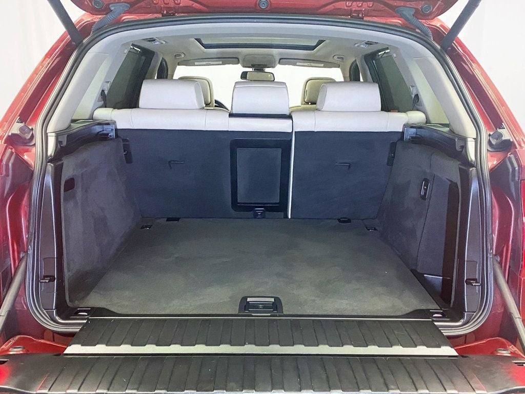 2011 BMW X5 35i - 22884032 - 56