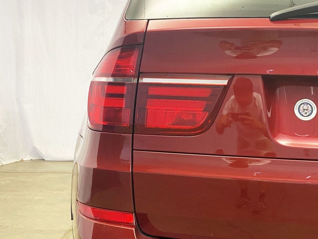 2011 BMW X5 35i - 22884032 - 7