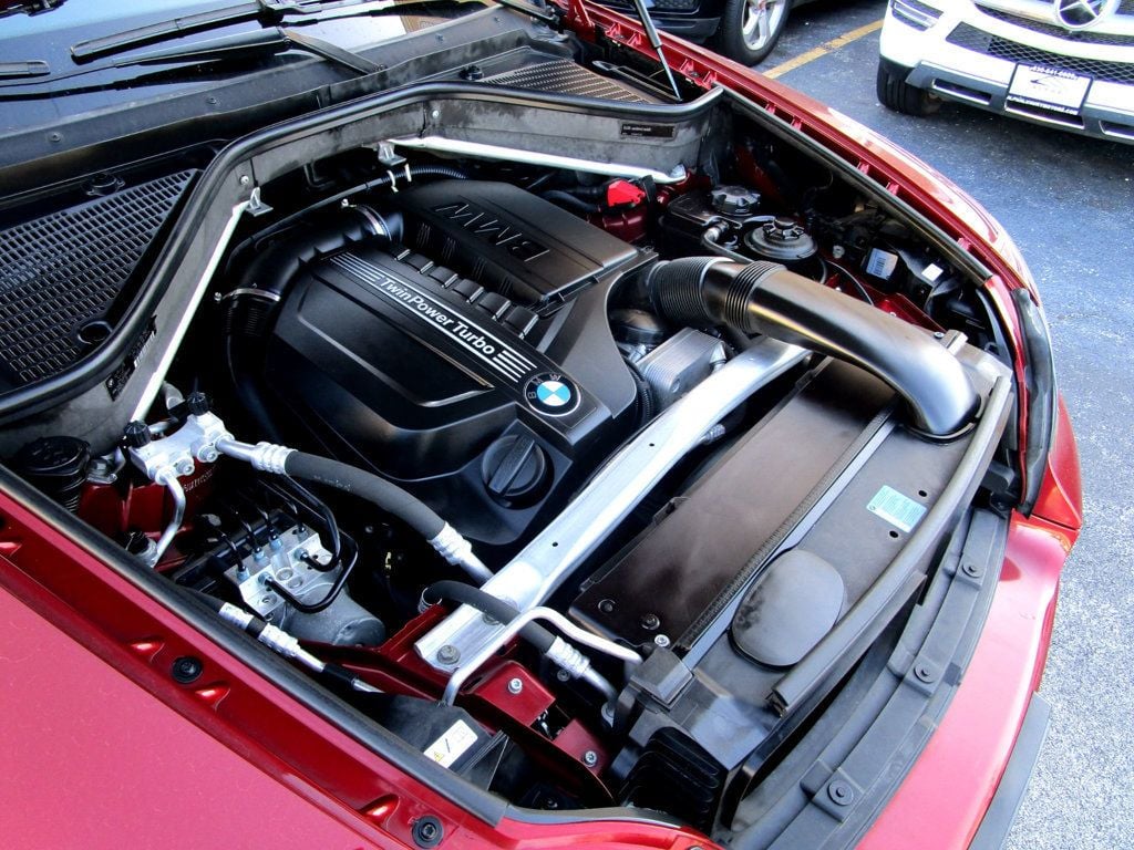 2011 BMW X5 35i Premium - 22394237 - 38