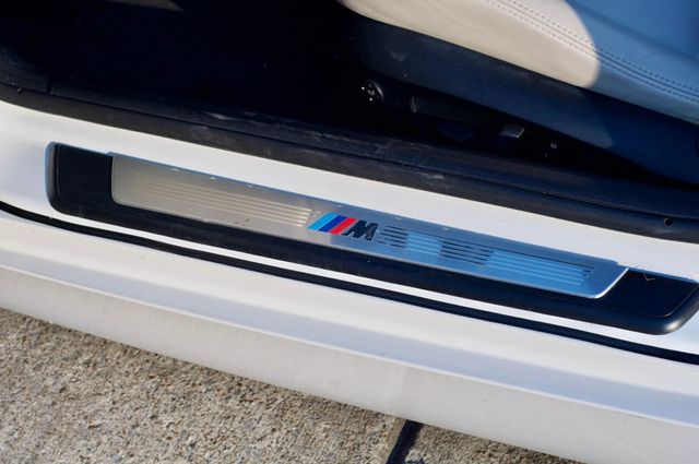 2011 BMW Z4 MSRP$74620/Z4/Roadster/S-Drive35/ComfortAccessEntry/NAV - 22983272 - 22