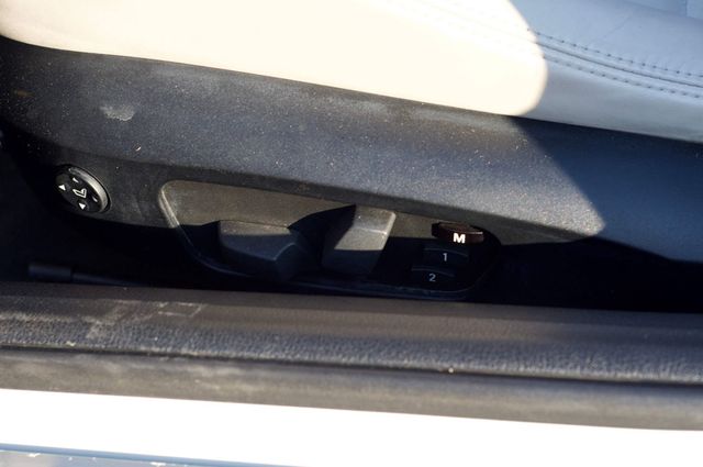 2011 BMW Z4 MSRP$74620/Z4/Roadster/S-Drive35/ComfortAccessEntry/NAV - 22983272 - 26