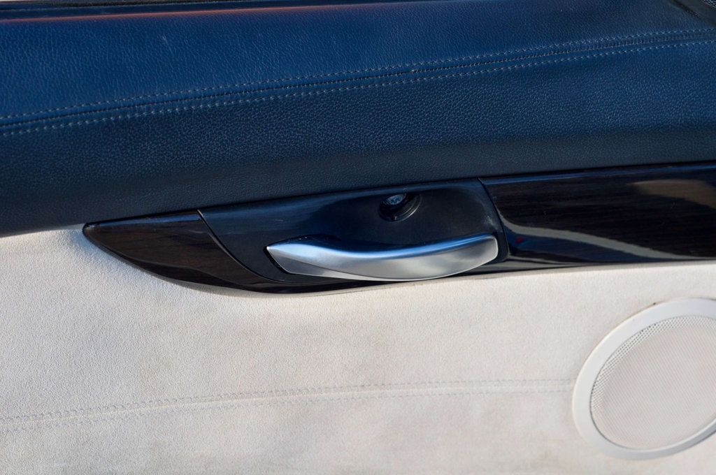 2011 BMW Z4 MSRP$74620/Z4/Roadster/S-Drive35/ComfortAccessEntry/NAV - 22983272 - 34