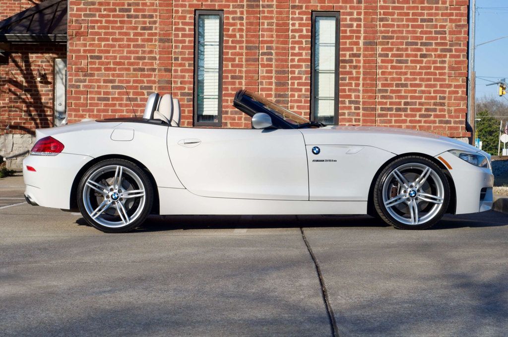 2011 BMW Z4 MSRP$74620/Z4/Roadster/S-Drive35/ComfortAccessEntry/NAV - 22983272 - 3
