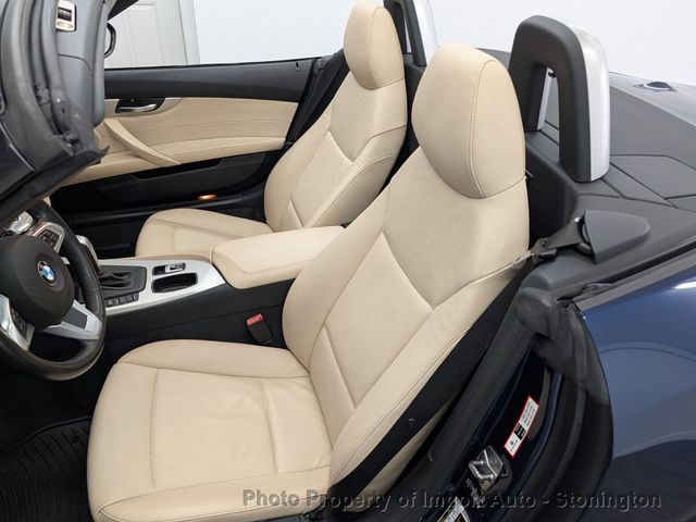 2011 BMW Z4 Roadster sDrive30i - 22973909 - 11