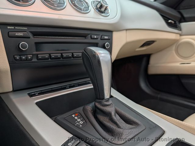 2011 BMW Z4 Roadster sDrive30i - 22973909 - 16