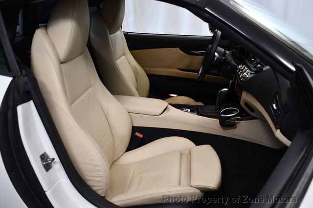 2011 BMW Z4 Roadster sDrive30i - 23059349 - 11