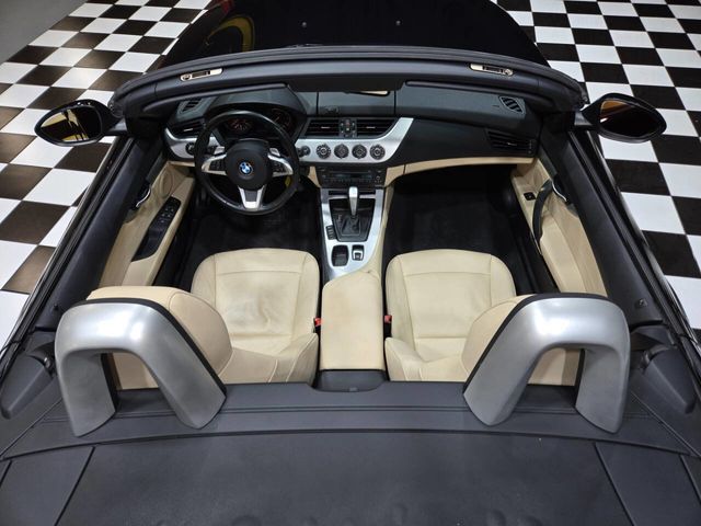 2011 BMW Z4 Roadster sDrive30i - 22985489 - 12