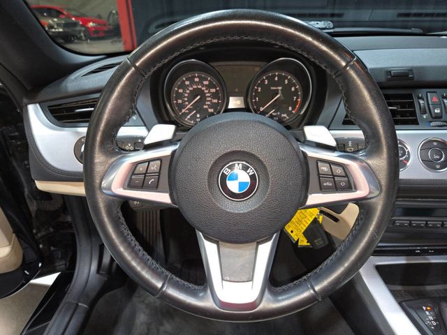 2011 BMW Z4 Roadster sDrive30i - 22985489 - 21