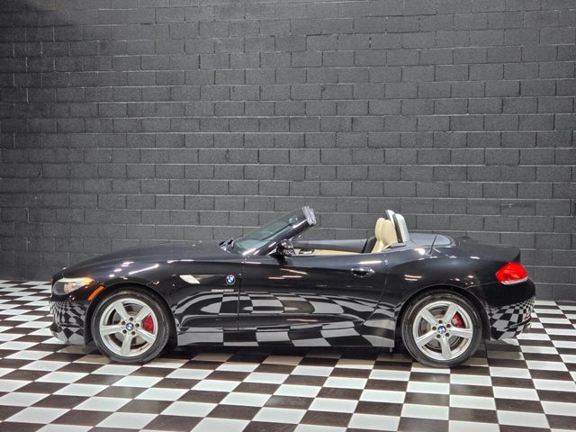 2011 BMW Z4 Roadster sDrive30i - 22985489 - 4