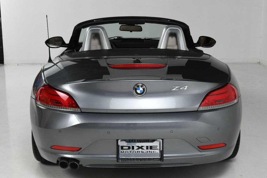 2011 BMW Z4 Roadster sDrive30i - 22380671 - 12