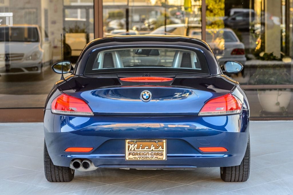 2011 BMW Z4 Z4 30i sDRIVE - HARD TOP CONVERTIBLE - LEATHER - WELL OPTIONED - 22626002 - 7