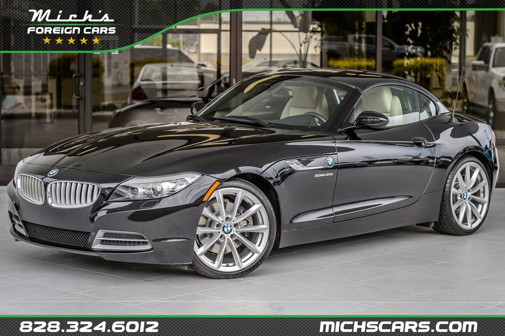 2011 BMW Z4 Z4 sDRIVE 35i BLACK ON BEIGE TURBO HARD TOP CONVERTIBLE  - 23036510 | Video 1