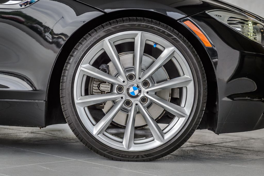 2011 BMW Z4 Z4 sDRIVE 35i BLACK ON BEIGE TURBO HARD TOP CONVERTIBLE  - 23036510 - 22
