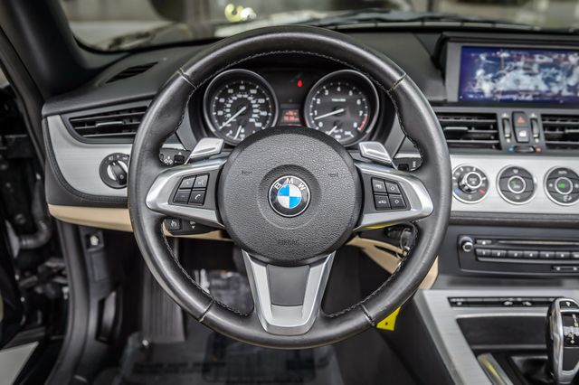 2011 BMW Z4 Z4 sDRIVE 35i BLACK ON BEIGE TURBO HARD TOP CONVERTIBLE  - 23036510 - 33