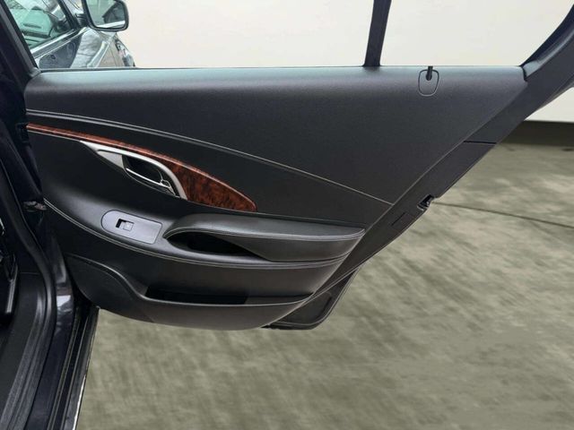 2011 Buick LaCrosse 4dr Sedan CXL AWD - 22970613 - 20