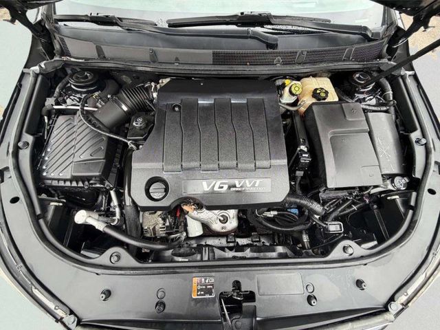 2011 Buick LaCrosse 4dr Sedan CXL AWD - 22970613 - 26