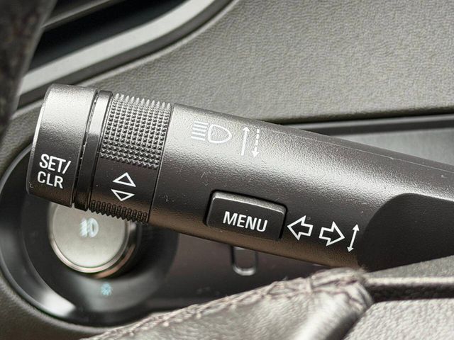 2011 Buick LaCrosse 4dr Sedan CXL AWD - 22970613 - 34